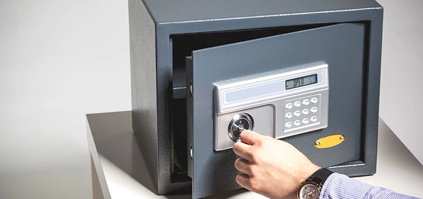 Jewelry Safe Unlocking Service in Lehigh Acres, Florida