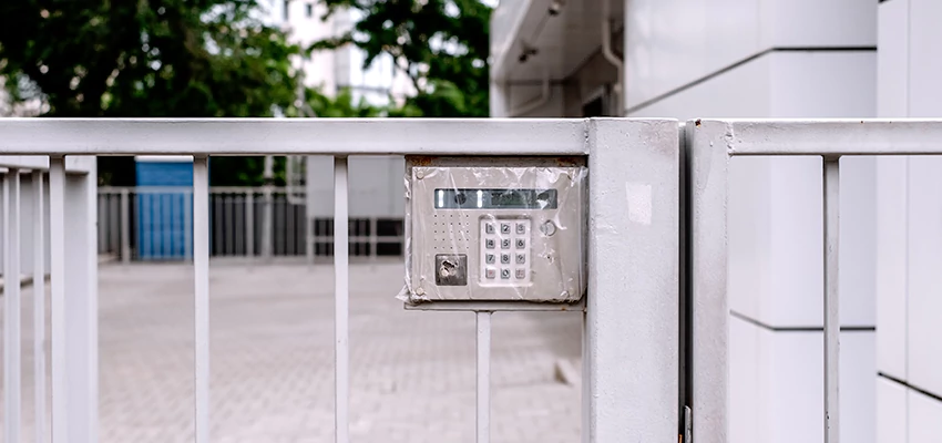 Gate Locks For Metal Gates in Lehigh Acres, Florida