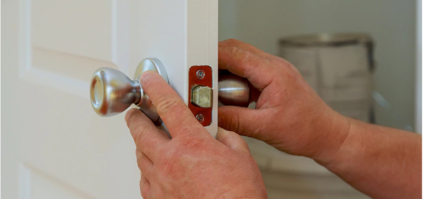 AAA Locksmiths For lock Replacement in Lehigh Acres, Florida